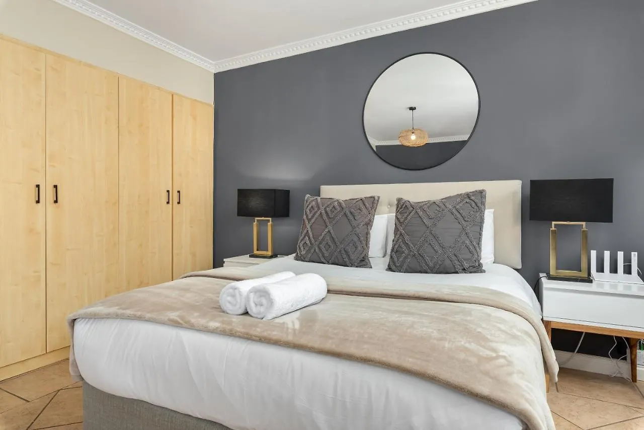 Planet Africa Apartments Cape Town