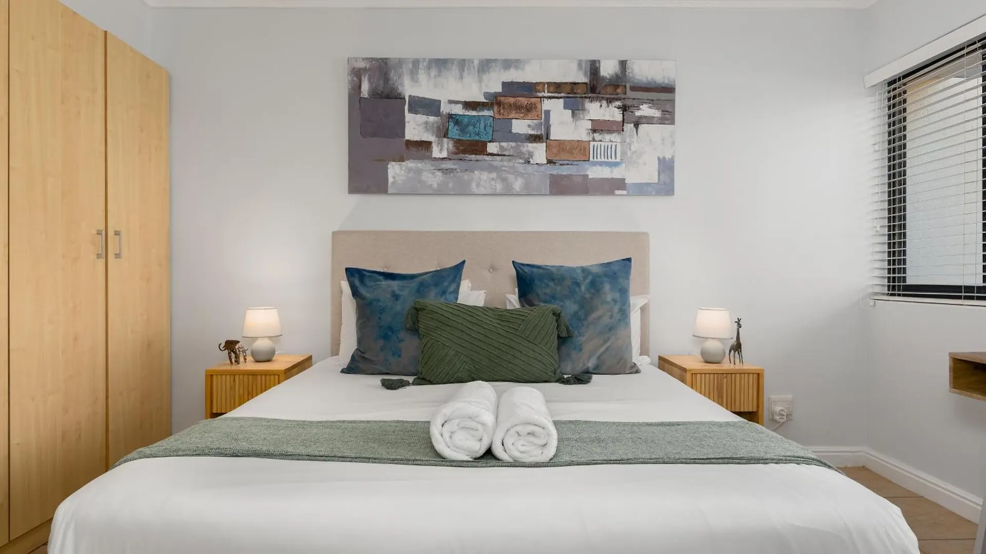 Planet Africa Apartments Cape Town